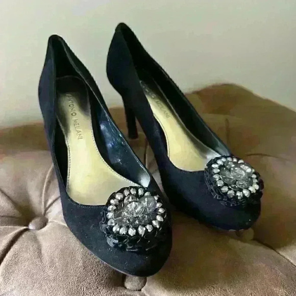 Antonio Melanie suede Heels - Picture 2 of 5